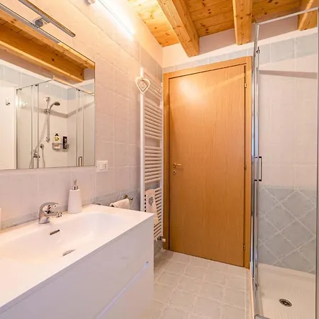 Apartment Charming Civetta