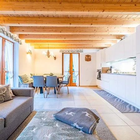 Charming Civetta Alleghe