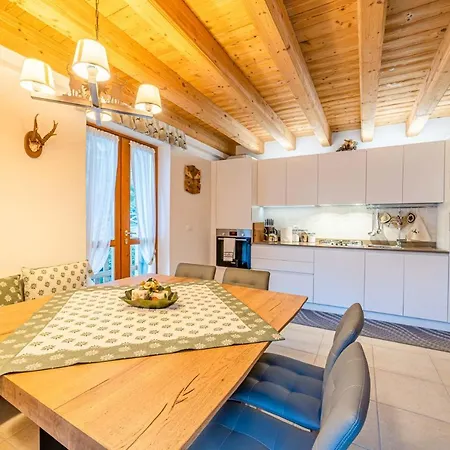 Charming Civetta Alleghe