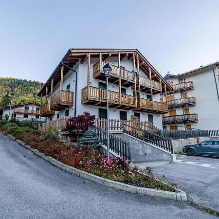 Charming Civetta Apartmán Alleghe