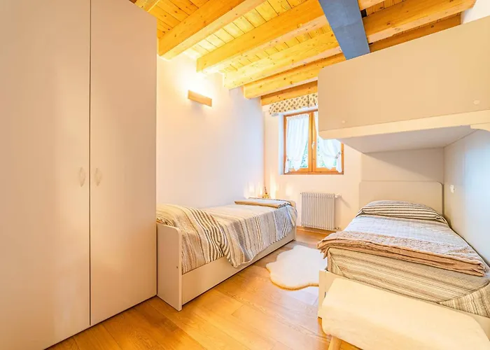 Charming Civetta Apartman *